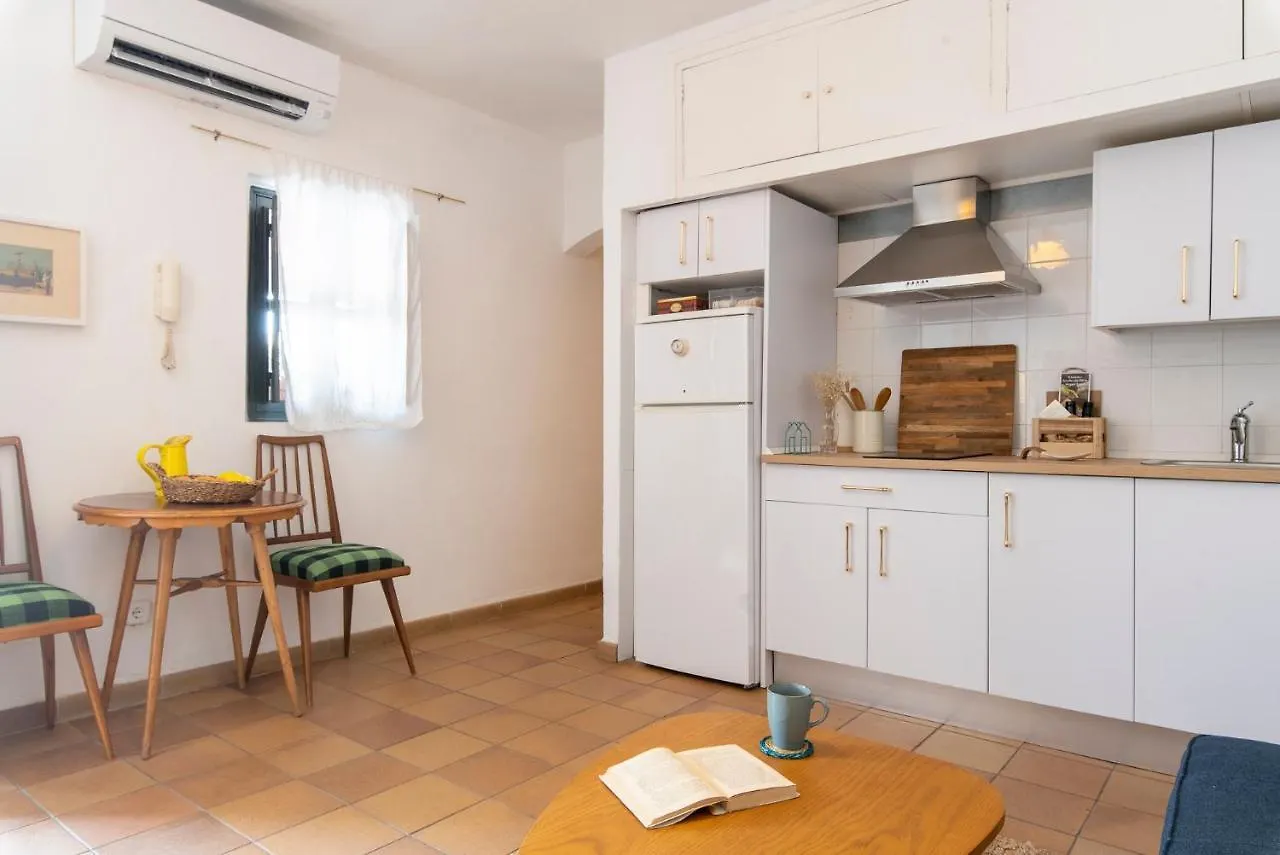 Andalusian Courtyard Apartment Seville 0*,  Spain