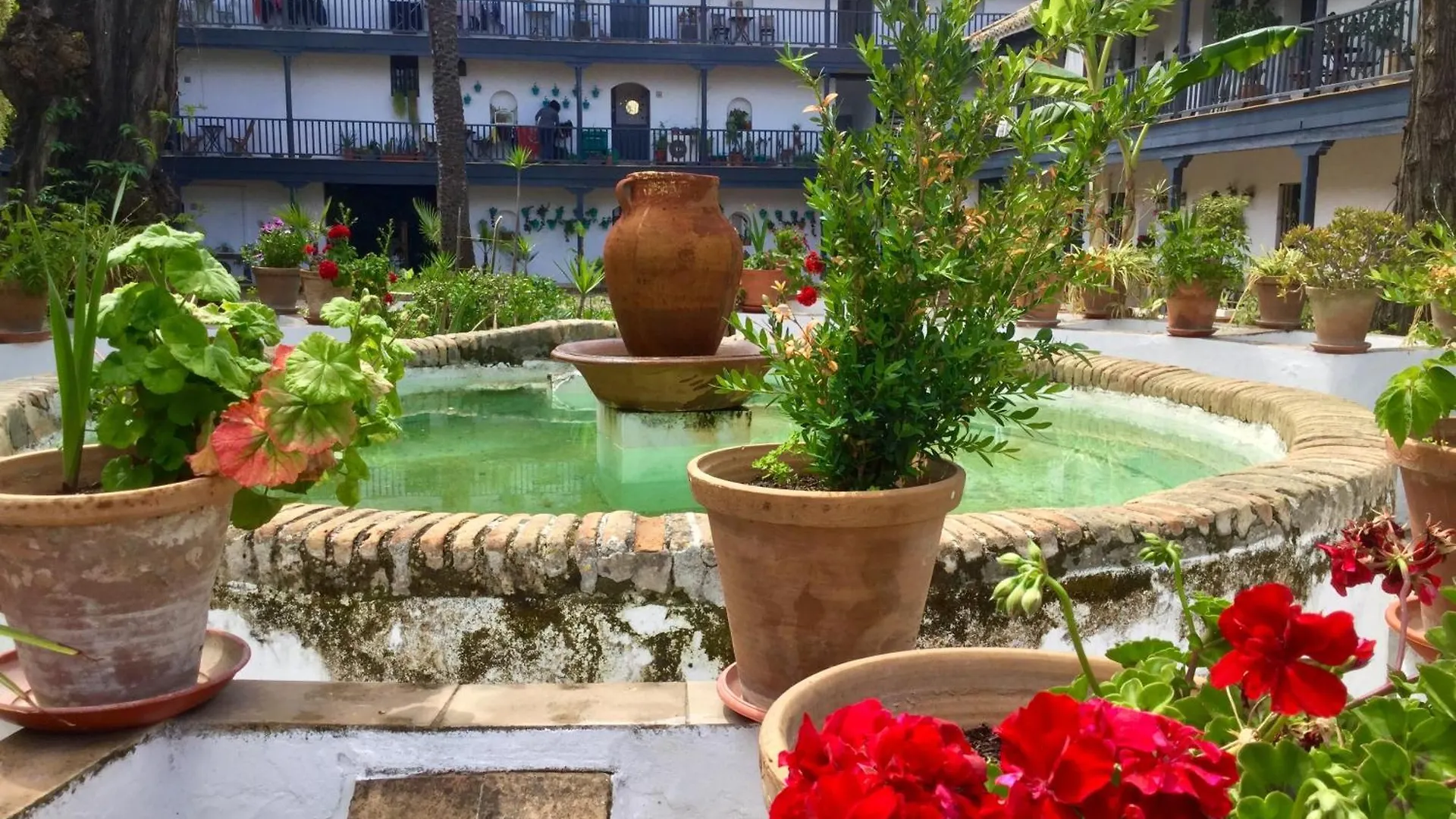 Ferienwohnung Andalusian Courtyard Sevilla